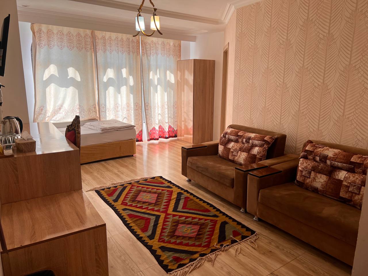 سوئیت سه تخته